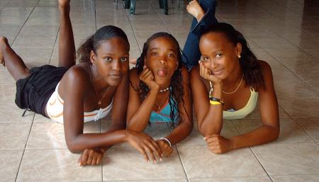 les cousines inda place